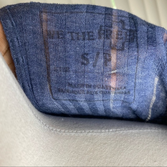 Free People Astoria Side Spilt Open keyhole Back Top Tunic Size S - Picture 7 of 10